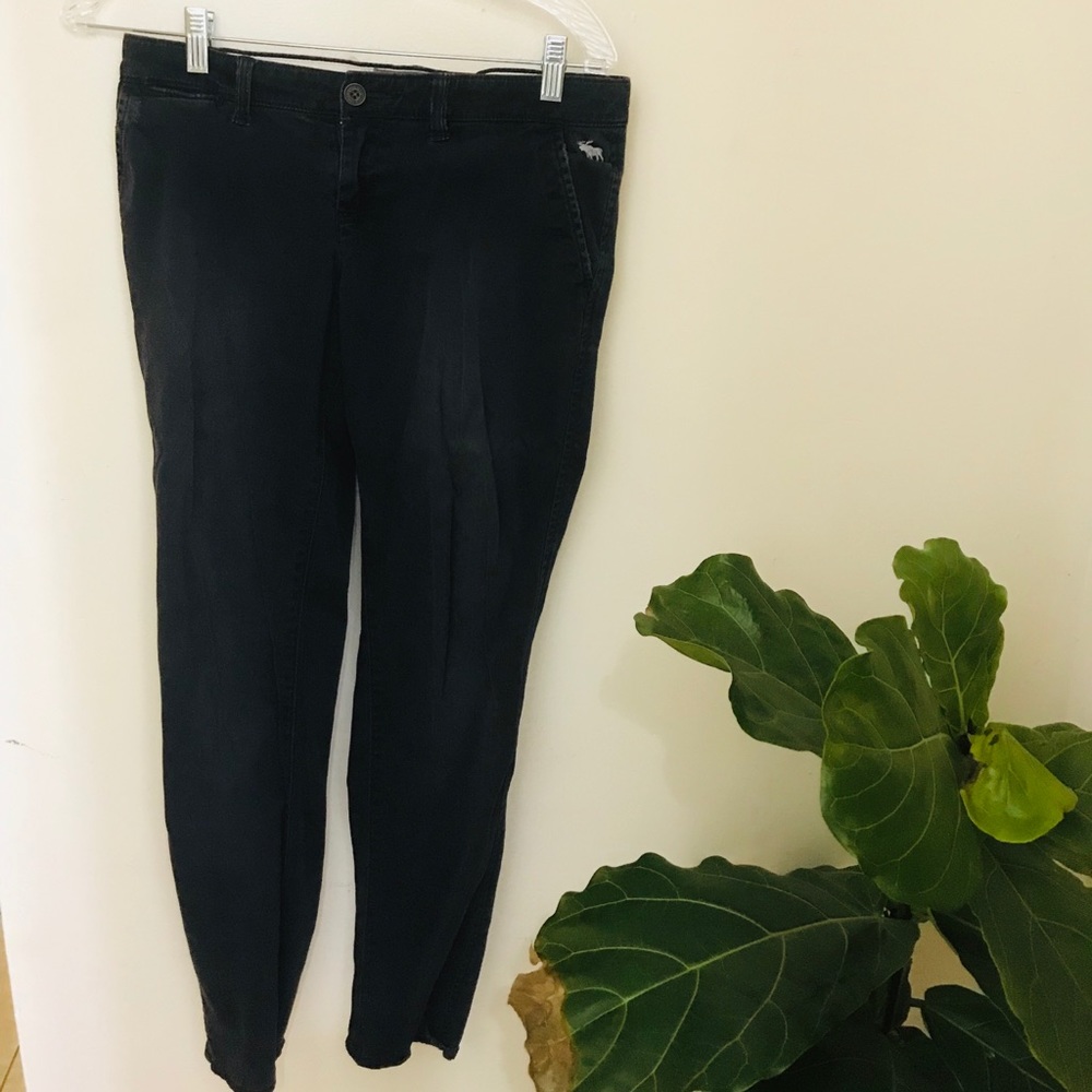 Abercrombie & Fitch dark blue slacks